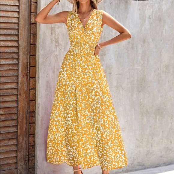 boho Floral Print Shirted Waist Sleeveless maxi Dress - Picture 5 of 6